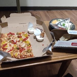 Meet your Posher, Dominic